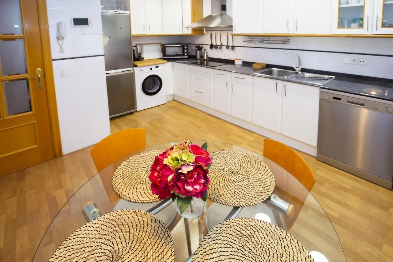 Villa Pluma Planet Costa Dorada - Only Families 살루 스페인